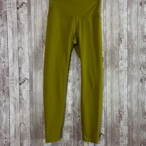 Zyia Active Pistachio Luxe Moisture-Wicking Hi-Rise Leggings